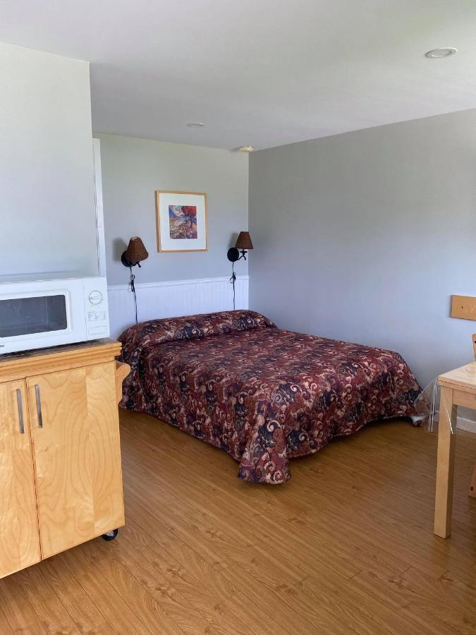 Chalets Glenn ペルセ エクステリア 写真